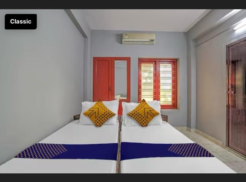 Ss Kkp Tourist Home Thiruvananthapuram ภายนอก รูปภาพ